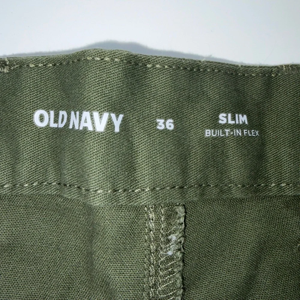 Old Navy Ultimate Slim Built-In Flex Chino Shorts Mens 36 Olive Green 8